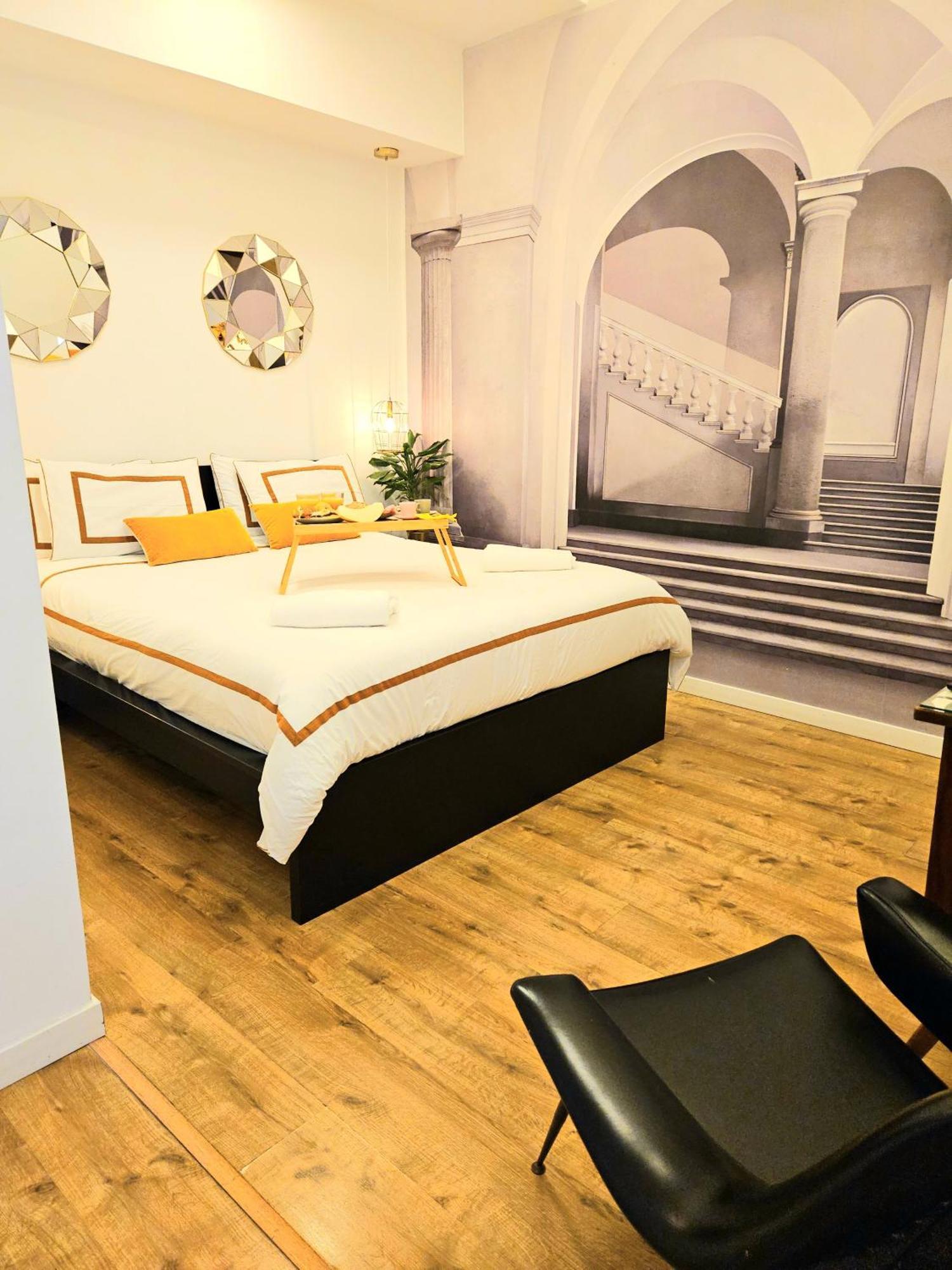 Daily Napoli - Lungomare Hotel Luaran gambar