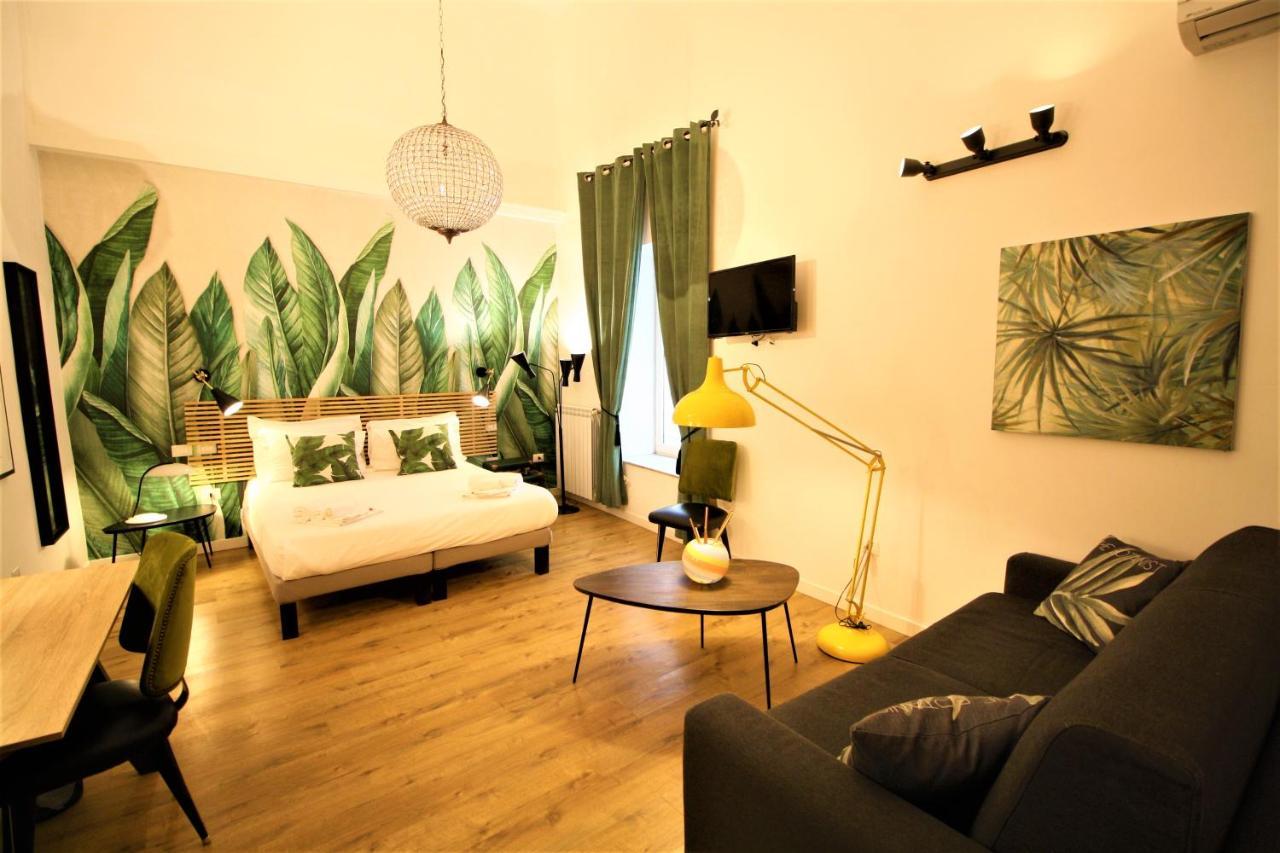 Daily Napoli - Lungomare Hotel Luaran gambar
